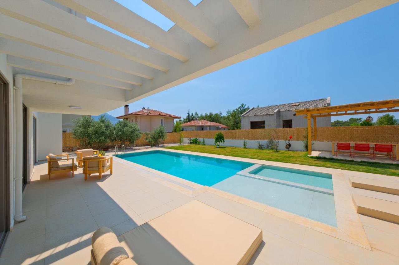 Villa Neo With 2 Private Pools, Bbq, Jacuzzi And Sauna Fethiye Exterior photo