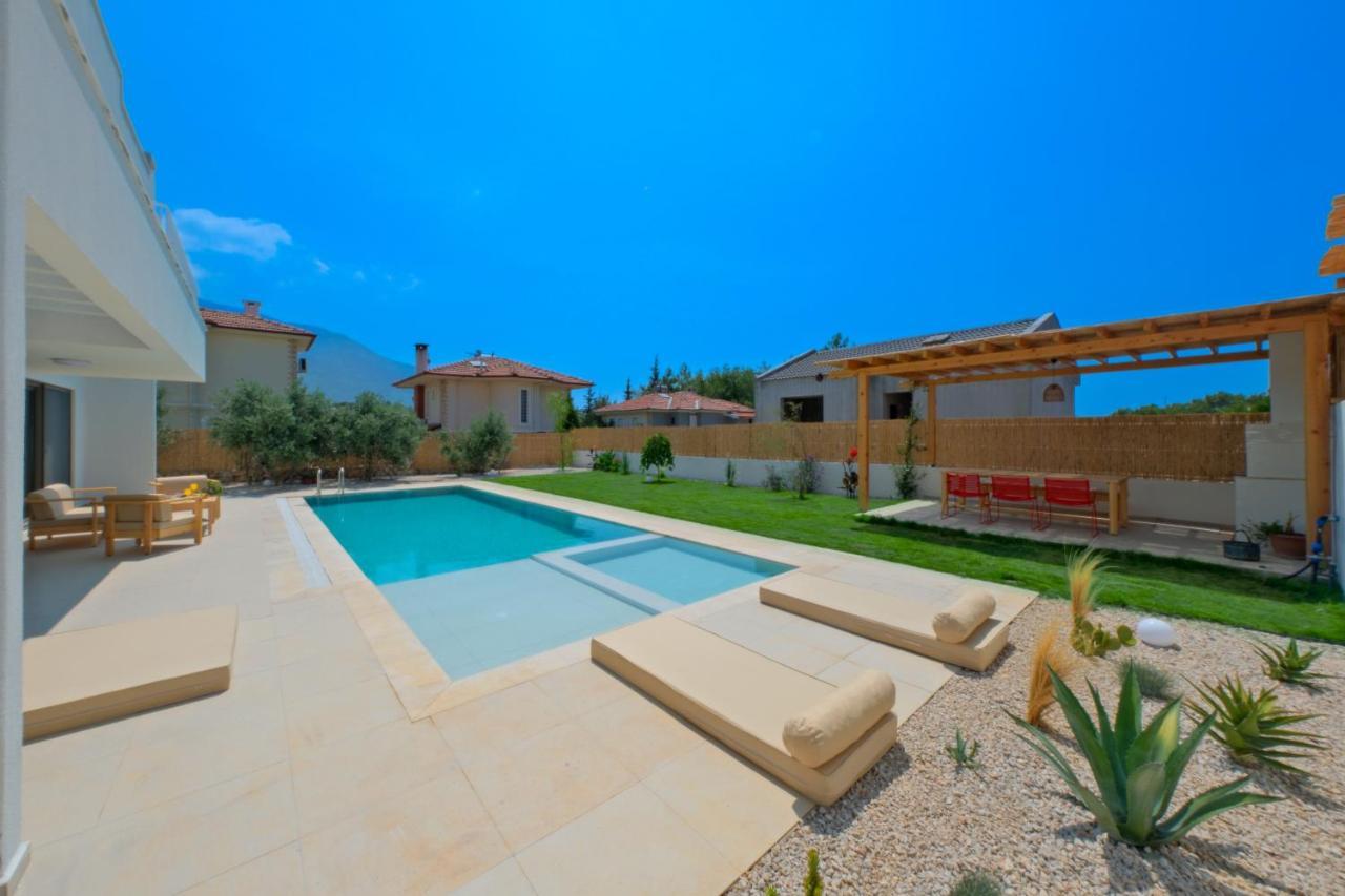 Villa Neo With 2 Private Pools, Bbq, Jacuzzi And Sauna Fethiye Exterior photo