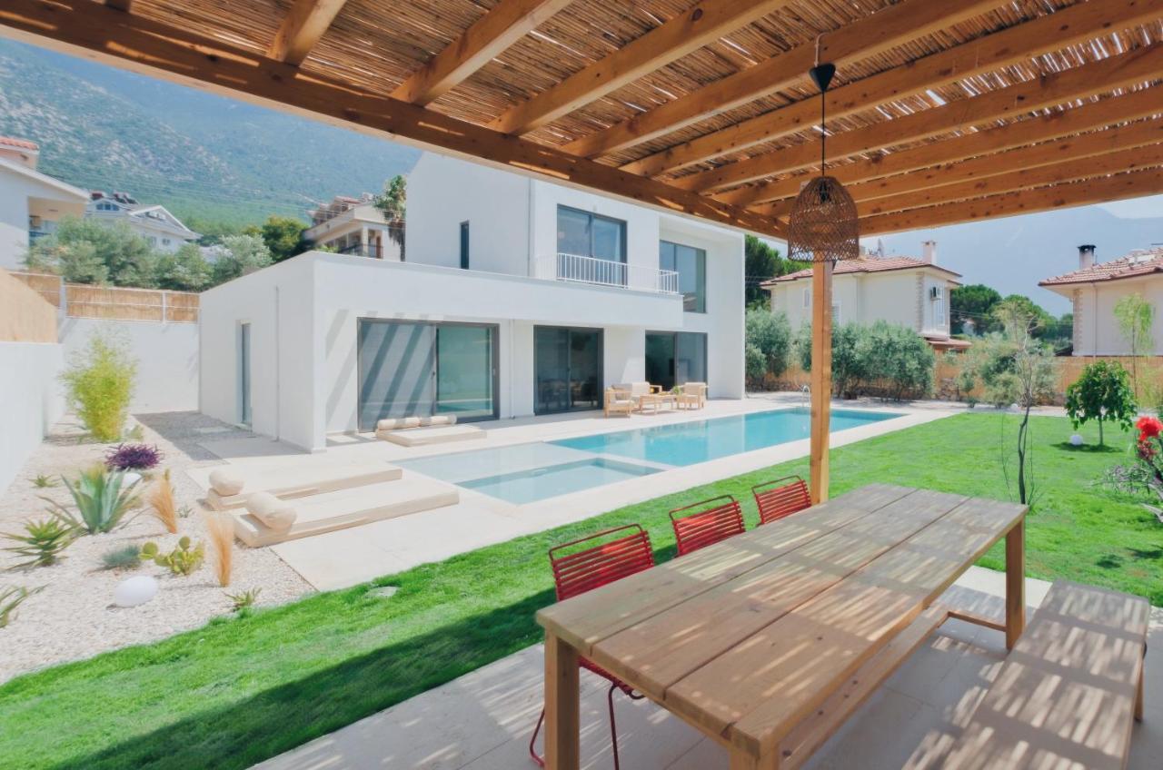 Villa Neo With 2 Private Pools, Bbq, Jacuzzi And Sauna Fethiye Exterior photo